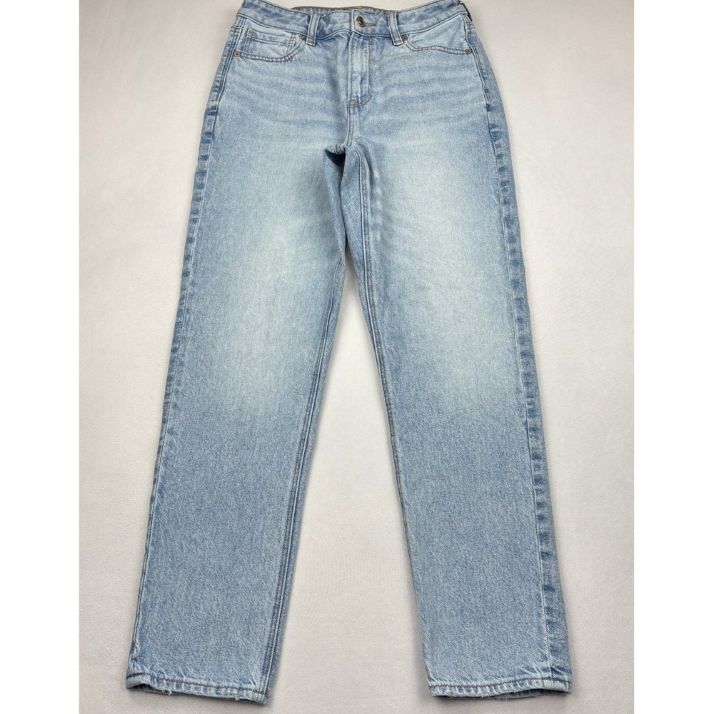 American Eagle Strigid Mom Jeans Womens 6 Light Wash High Rise Straight Denim 6R